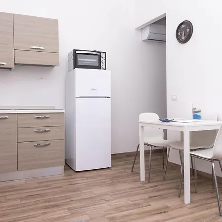 Apartment S211 - Sirolo, Nuovissimo Bilocale Con Portico Dx